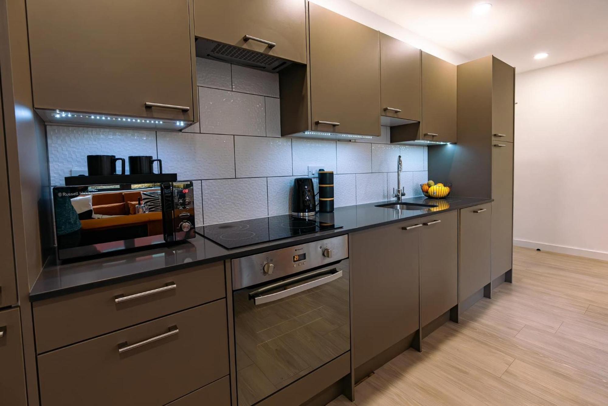 Modern City Centre Apartment Exeter Ngoại thất bức ảnh