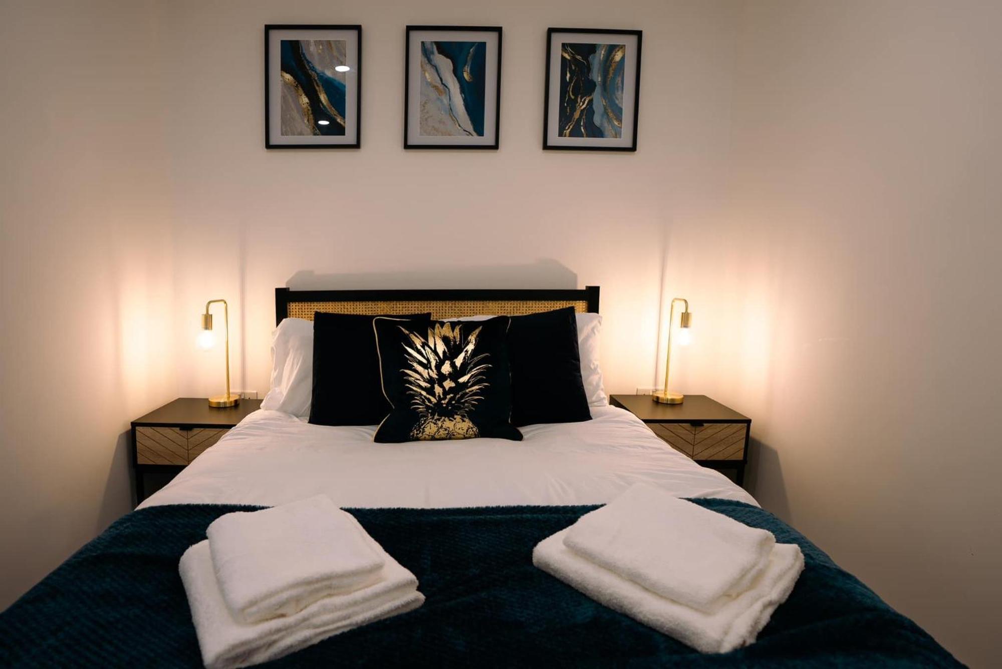 Modern City Centre Apartment Exeter Ngoại thất bức ảnh